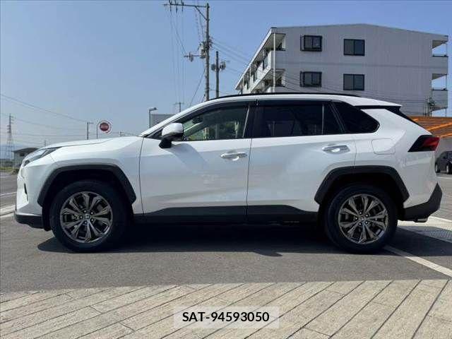 Toyota RAV4 2022-12 8337628-10