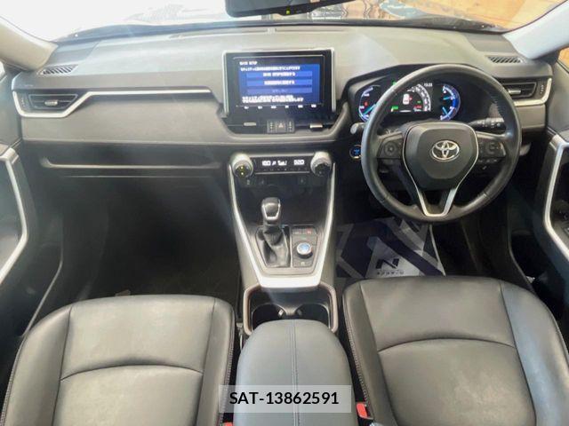 Toyota RAV4 2019-09 8337630-1