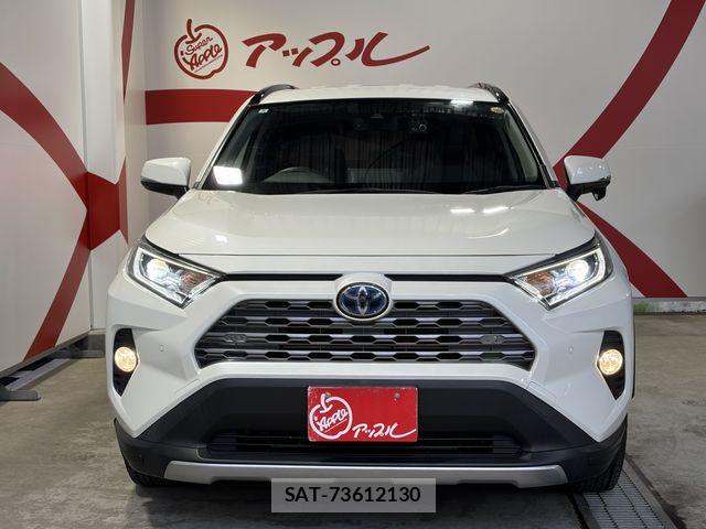 Toyota RAV4 2020-03 8355478-5