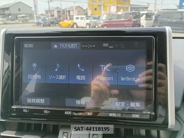 Toyota RAV4 2019-09 8355480-17