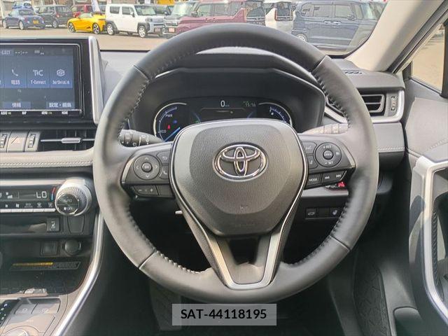 Toyota RAV4 2019-09 8355480-1