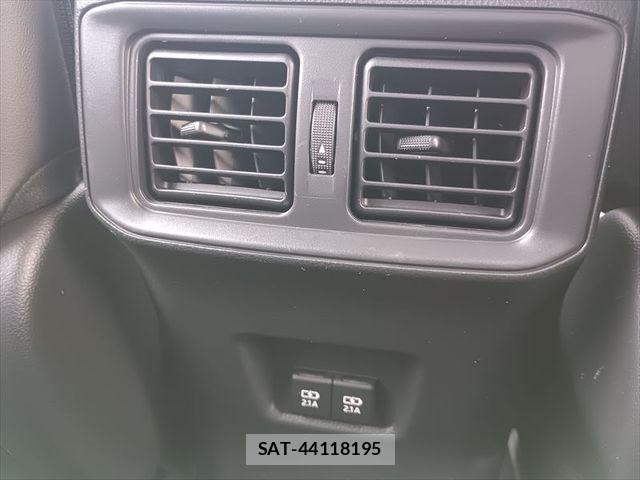 Toyota RAV4 2019-09 8355480-27