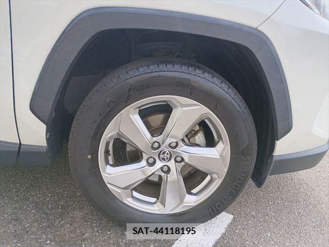 Toyota RAV4 2019-09 8355480-3