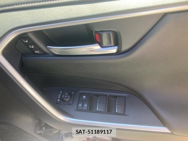 Toyota RAV4 2023-09 8355476-19
