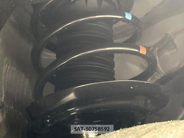 Toyota RAV4 2026-07 8355474-17