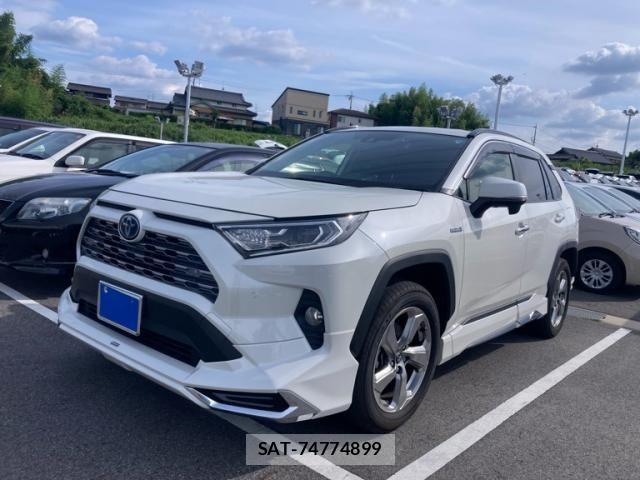 Toyota RAV4 2019-06 8368331-0