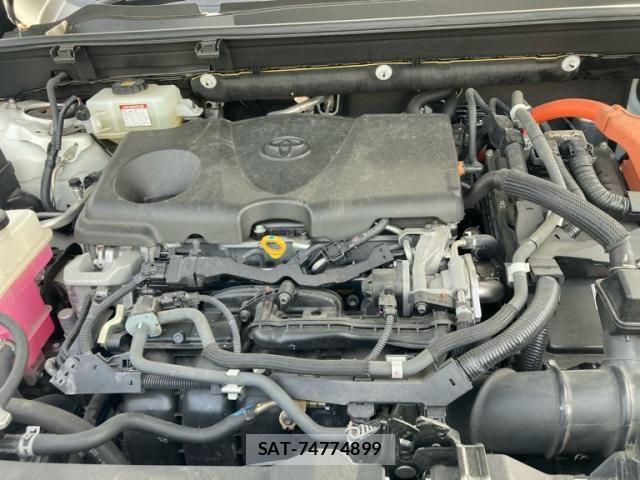 Toyota RAV4 2019-06 8368331-12