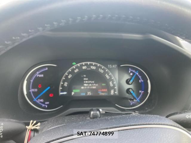 Toyota RAV4 2019-06 8368331-22