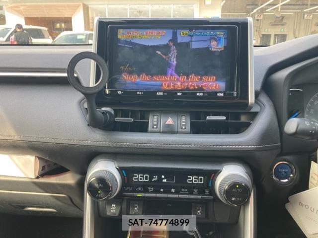 Toyota RAV4 2019-06 8368331-23