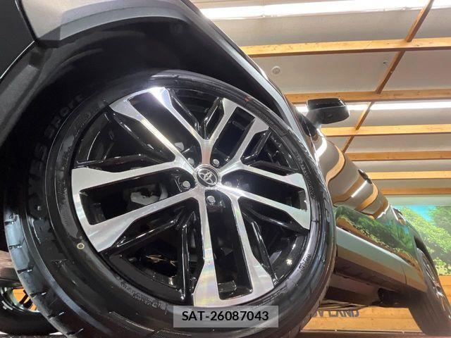 Toyota RAV4 2026-04 8368323-12