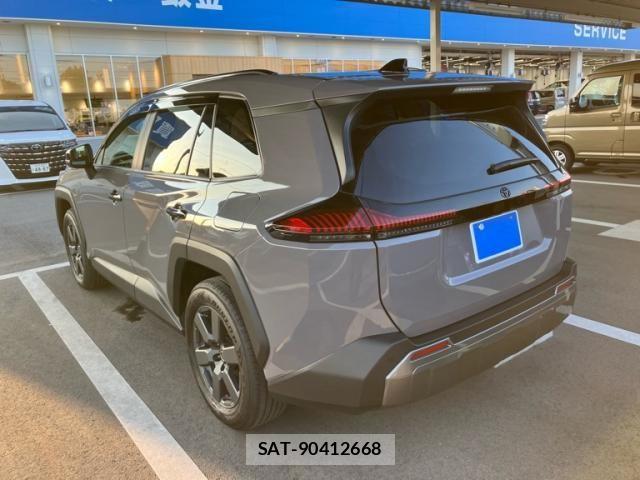 Toyota RAV4 2026-02 8368325-3