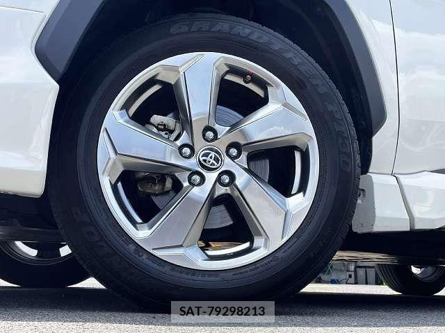 Toyota RAV4 2021-09 8368327-3