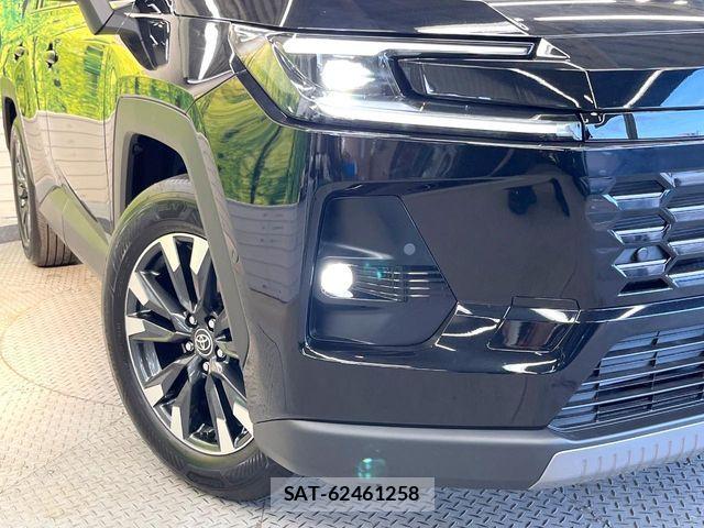 Toyota RAV4 2026-07 8368322-11