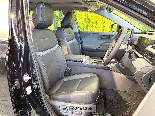 Toyota RAV4 2026-07 8368322-7