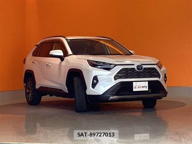 Toyota RAV4 2023-12 8368324-8