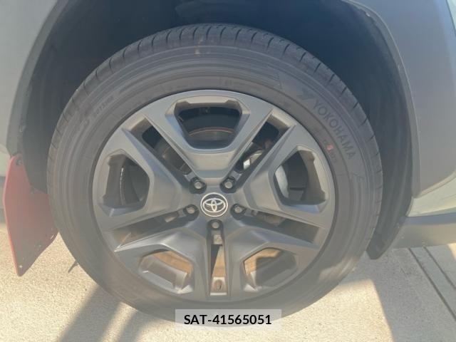 Toyota RAV4 2023-02 8368326-10