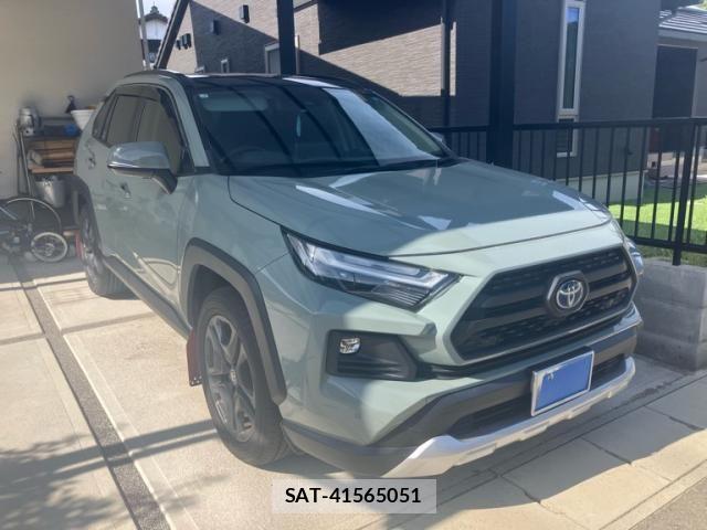 Toyota RAV4 2023-02 8368326-1