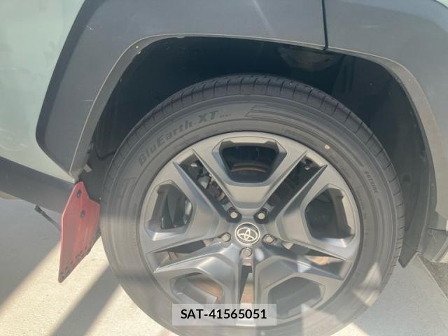 Toyota RAV4 2023-02 8368326-7