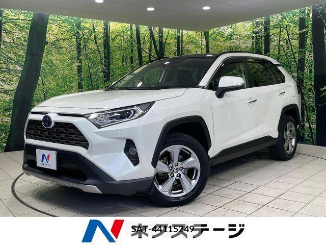 Toyota RAV4 2021-09 8368328-0