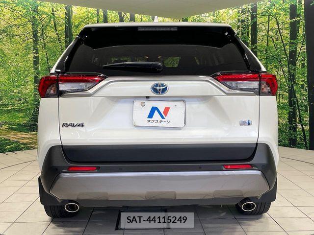 Toyota RAV4 2021-09 8368328-14