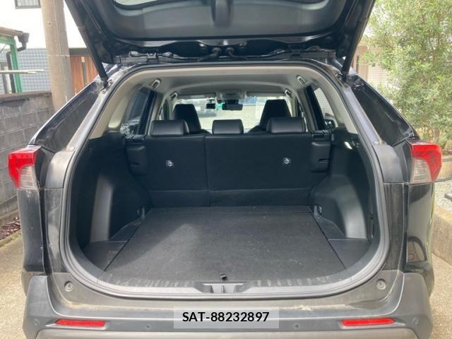 Toyota RAV4 2019-12 8372114-10