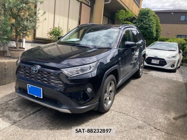 Toyota RAV4 2019-12 8372114-1