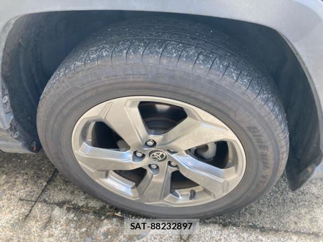 Toyota RAV4 2019-12 8372114-4