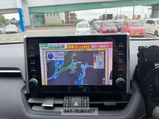Toyota RAV4 2021-10 8414673-10