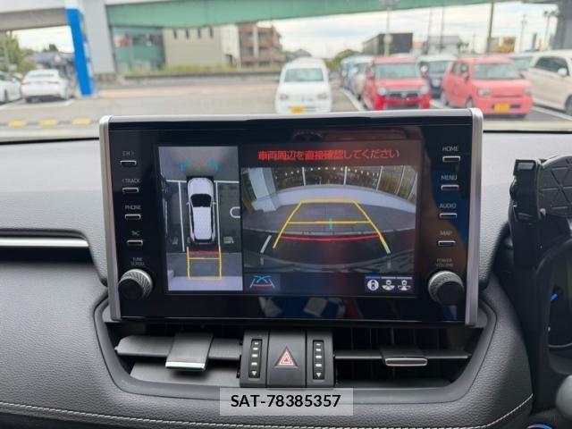 Toyota RAV4 2021-10 8414673-11