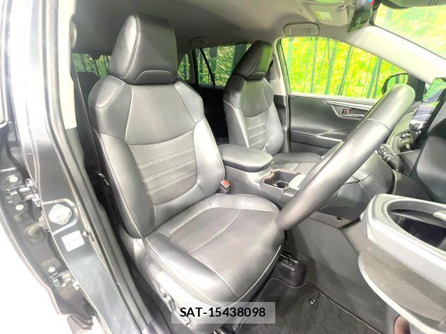 Toyota RAV4 2025-01 8438790-8