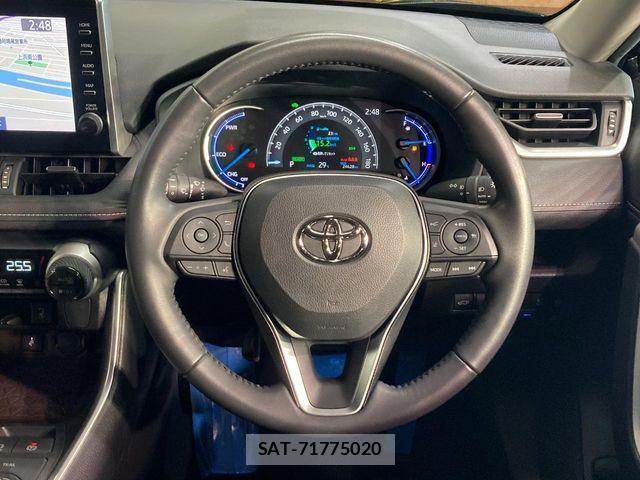 Toyota RAV4 2021-04 8458300-7
