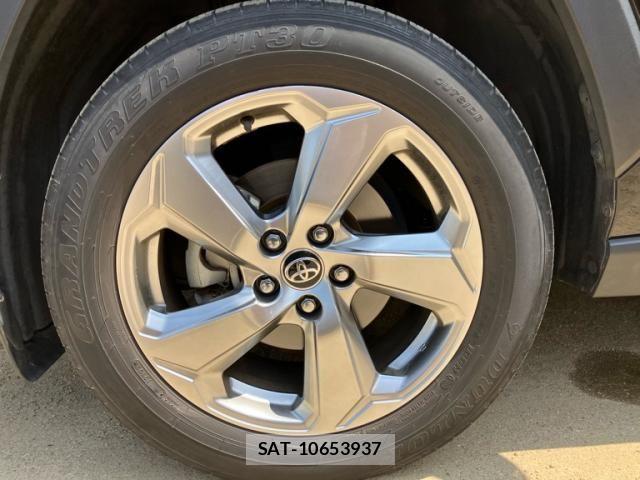 Toyota RAV4 2019-09 8458302-3