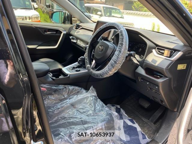 Toyota RAV4 2019-09 8458302-8
