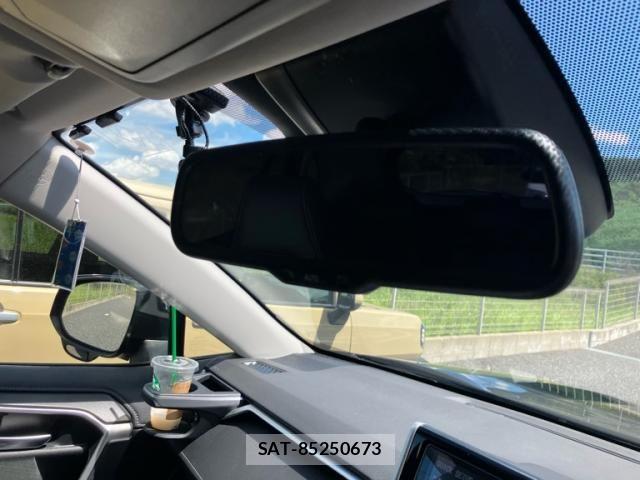 Toyota RAV4 2019-06 8458301-14