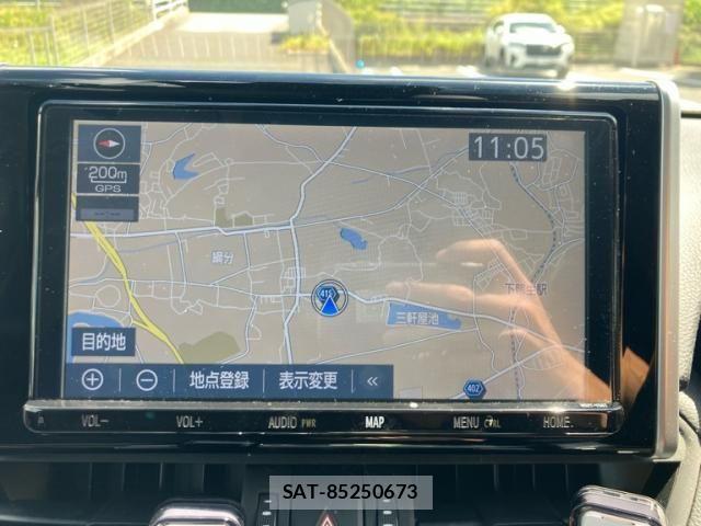 Toyota RAV4 2019-06 8458301-22
