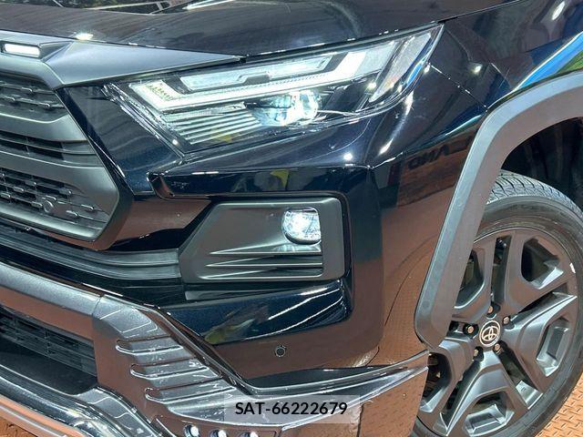 Toyota RAV4 2023-02 8458296-11