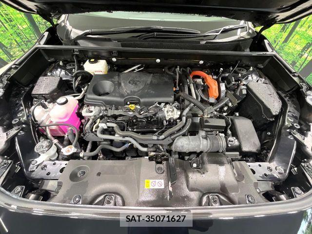 Toyota RAV4 2023-03 8458298-17