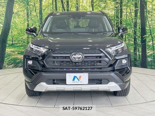 Toyota RAV4 2025-01 8458297-13