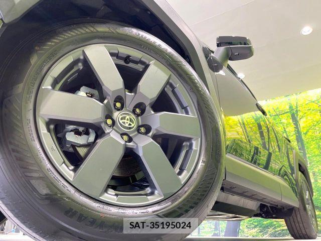 Toyota RAV4 2026-06 8458294-12