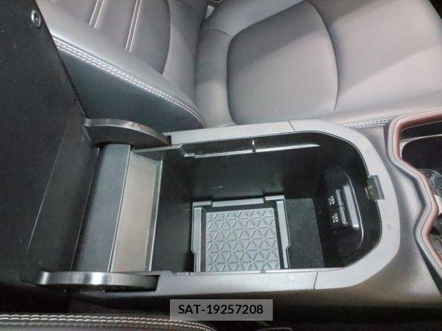 Toyota RAV4 2020-06 8526968-26