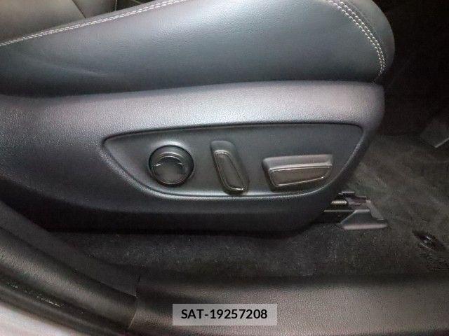 Toyota RAV4 2020-06 8526968-5