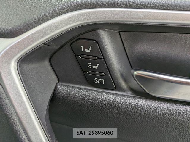 Toyota RAV4 2021-12 8526967-11