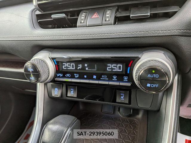 Toyota RAV4 2021-12 8526967-16