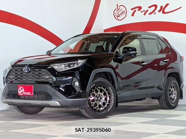 Toyota RAV4 2021-12 8526967-1