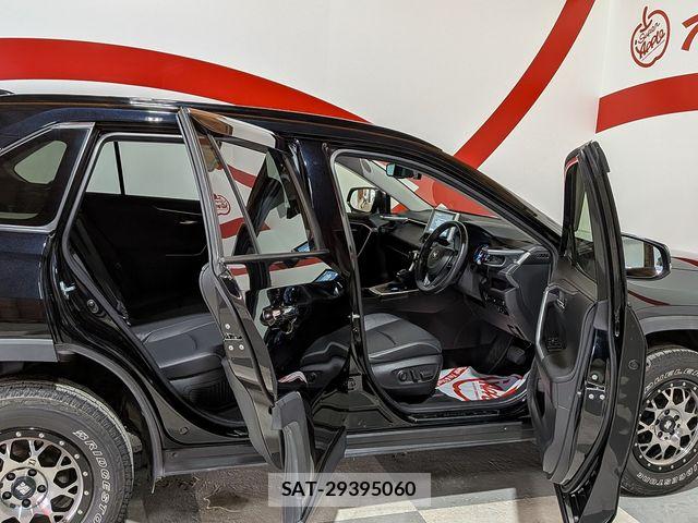Toyota RAV4 2021-12 8526967-27