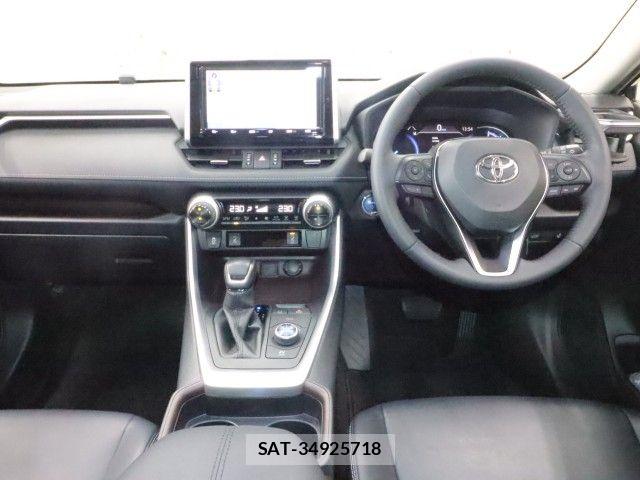 Toyota RAV4 2020-03 8526976-2