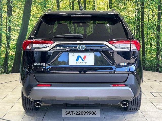 Toyota RAV4 2019-09 8526969-13