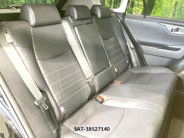 Toyota RAV4 2019-11 8526977-9