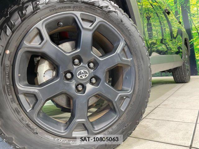 Toyota RAV4 2023-11 8526966-12