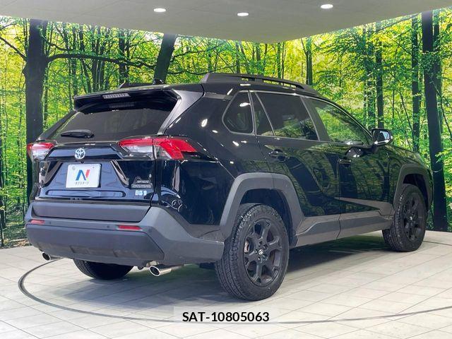 Toyota RAV4 2023-11 8526966-16